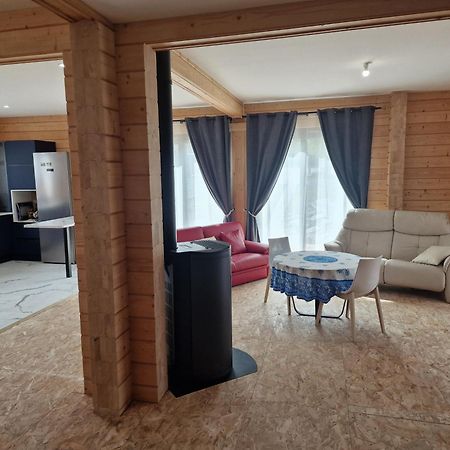 L'Edelweiss Normand Bed & Breakfast Saint-Marcel  Bagian luar foto